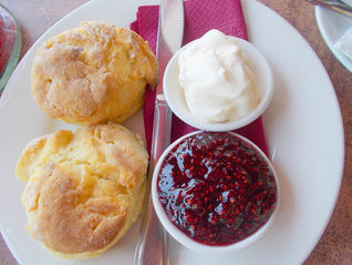 Scones are good, no matter how you say it