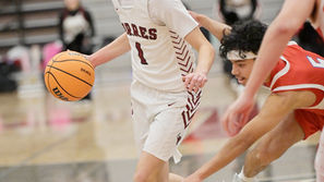 Toros pull away late for win