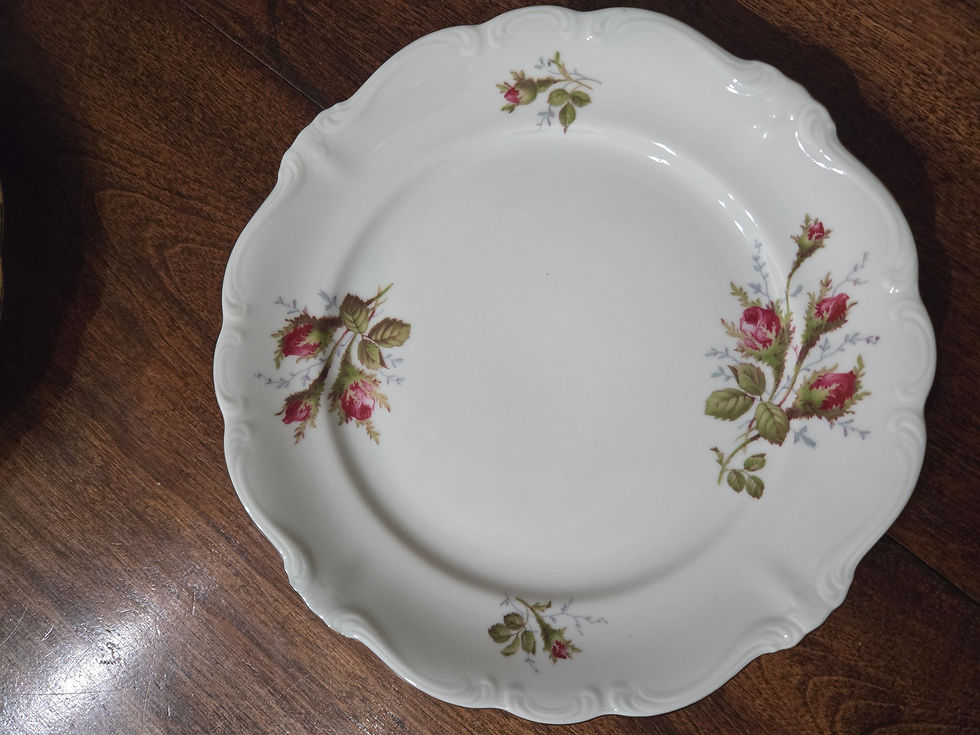 Thumbnail: Johann Haviland - Dinner Plates - Set of 4 - Moss Rose Pattern