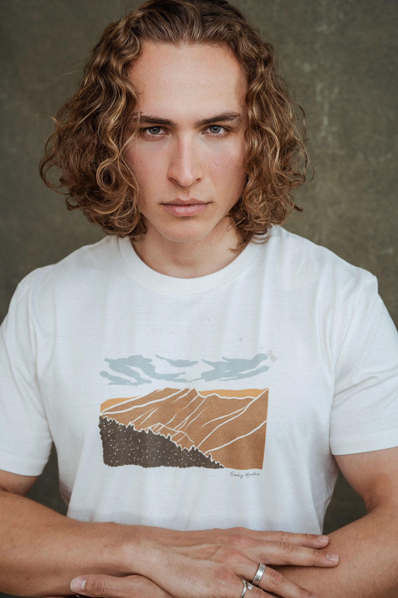 NEW Upcycling Generation- Artdesign - Bioshirt /Smokey Mountain