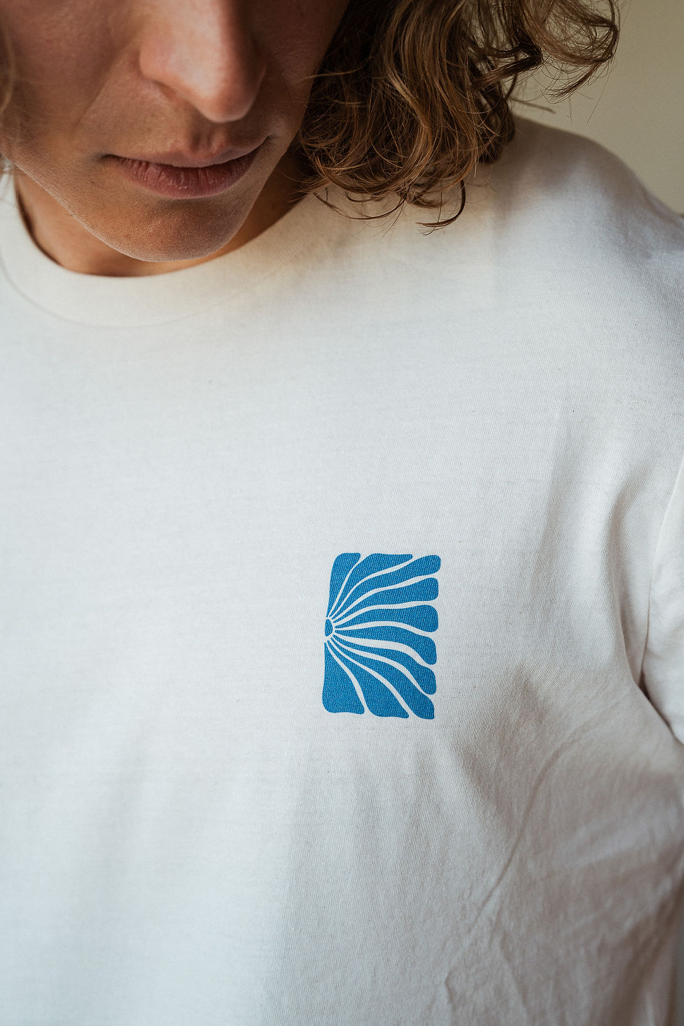 Miniaturbild: Upcycling Generation- Artdesign - Bioshirt /Dont Stop Growing