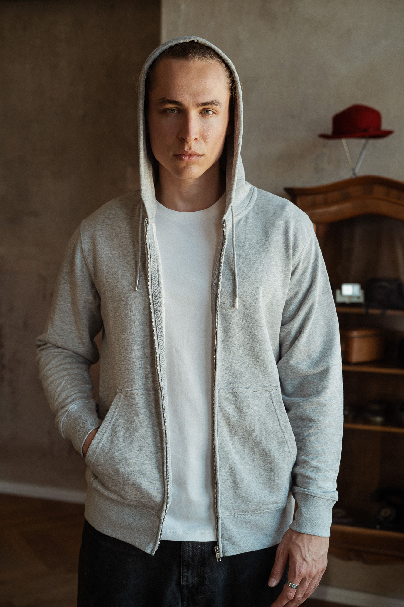 Warmer Kapuzensweaterjacke - Wärmend mit Innenfleece