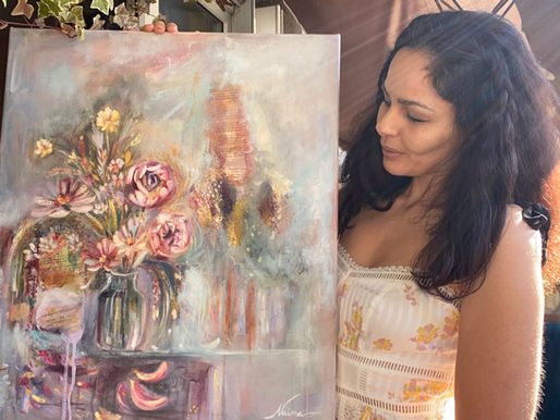 Naima Fine Artist from Bordeaux and her floral painting