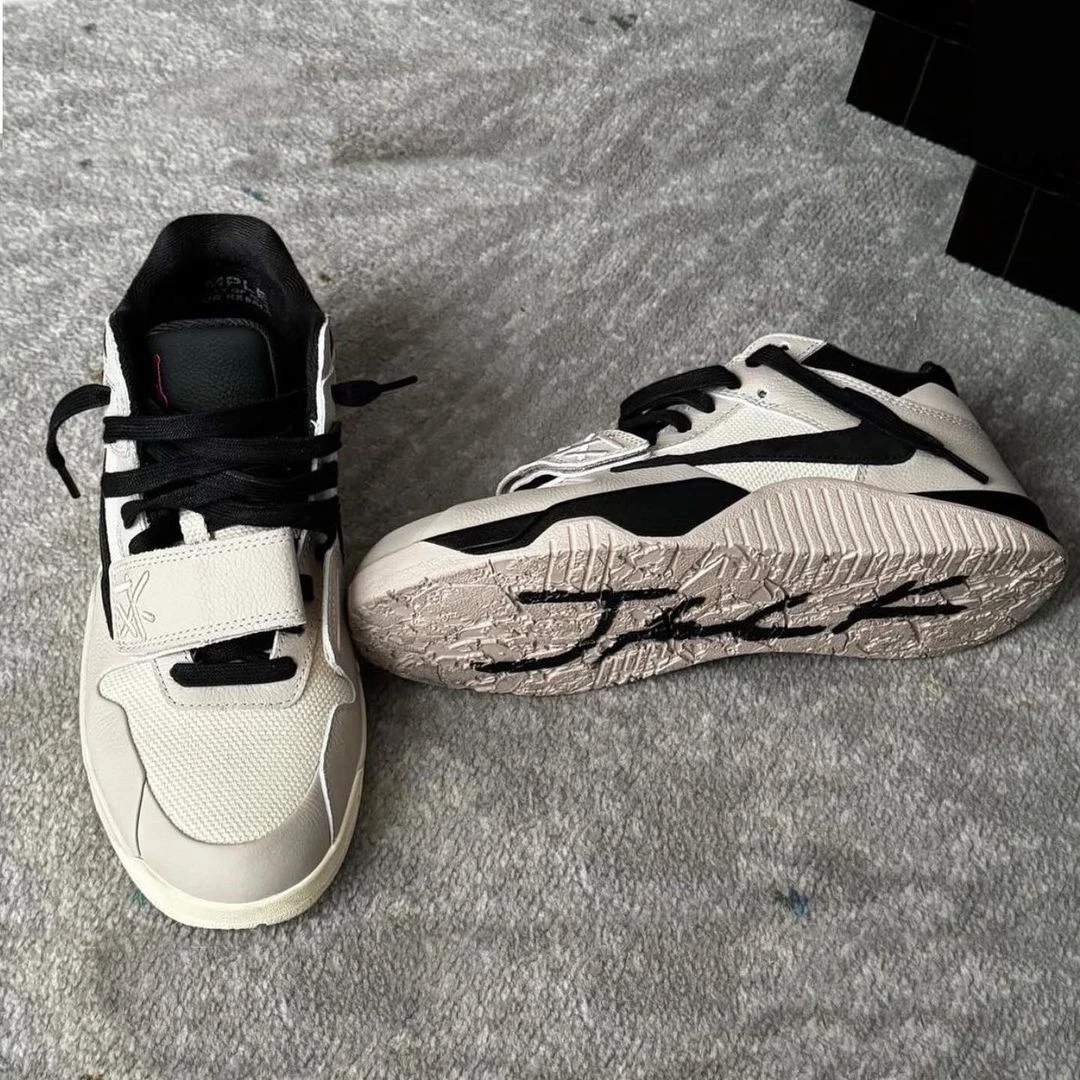 Travis Scott x Jordan Jumpman Jack TR "Black" (FZ8117-001)
