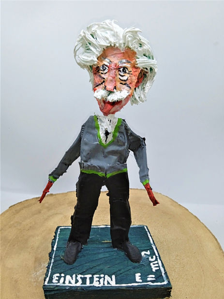 figurine EINSTEIN-matieres organiques-20cm.jpg