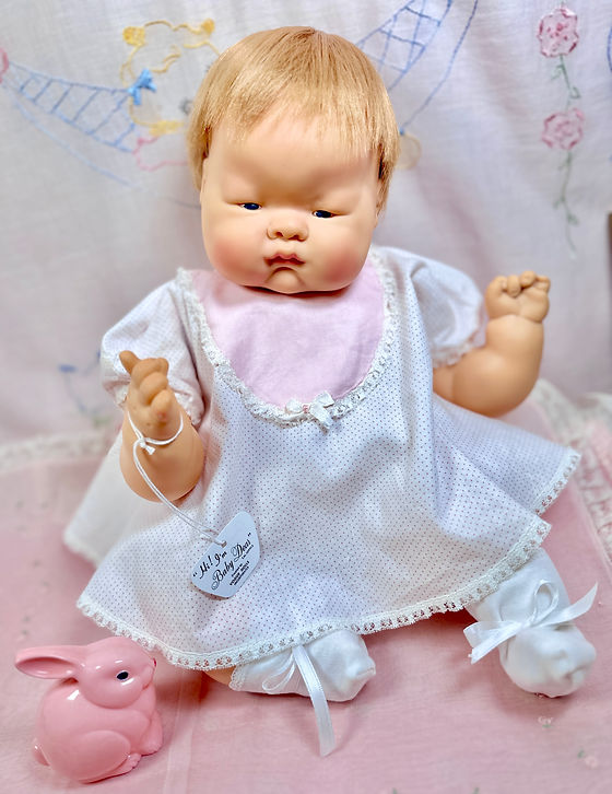 Vintage 1962 Musical Tagged Vogue 18” BABY DEAR Doll | Dollyology
