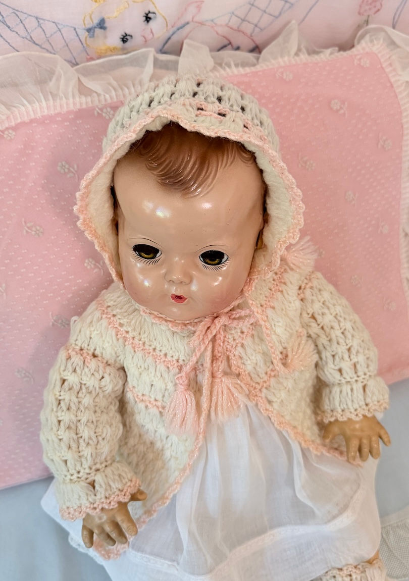 Thumbnail: 1930s RARE Original Effanbee Dy-Dee Lou Layette Sweater Set