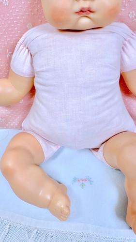 Vintage Vogue Baby Dear Baby Top Knot 18