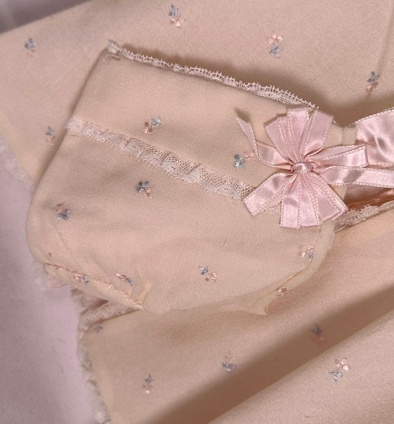 Thumbnail: 1940s Vintage Kimono Jacket and Bonnet Set -- #2