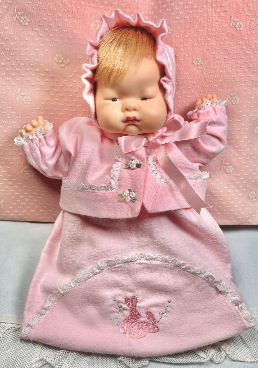 Thumbnail: Vintage 12" Vogue Baby Dear COMING HOME Outfit