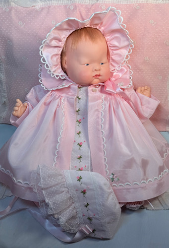 Vogue baby dear doll 18インチ　オリジナルドレス Vintage Style Vogue Baby Dear Doll Coat & Dress Set | Dollyology