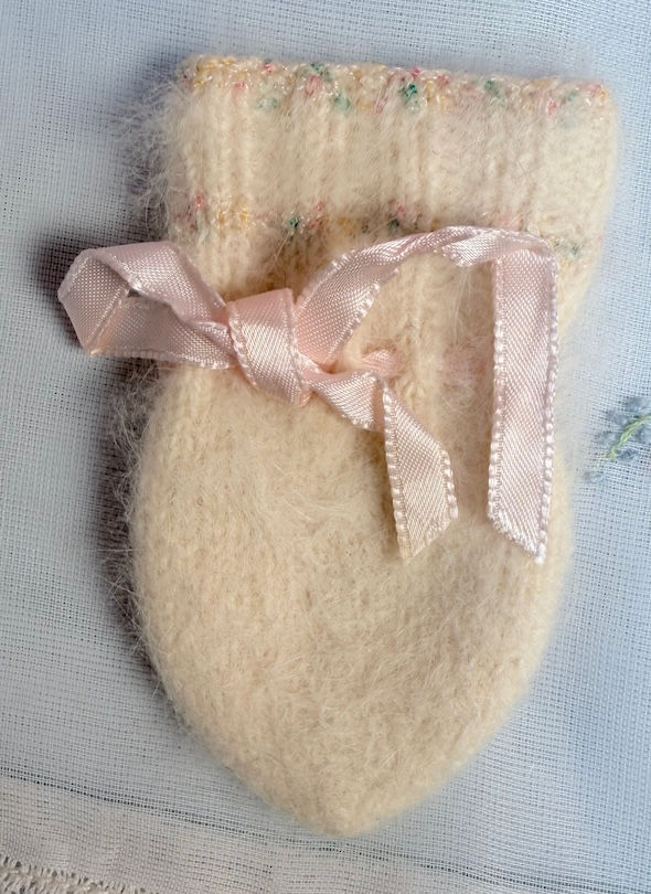 Thumbnail: Vintage White Angora Mittens for Dy-Dee Lou