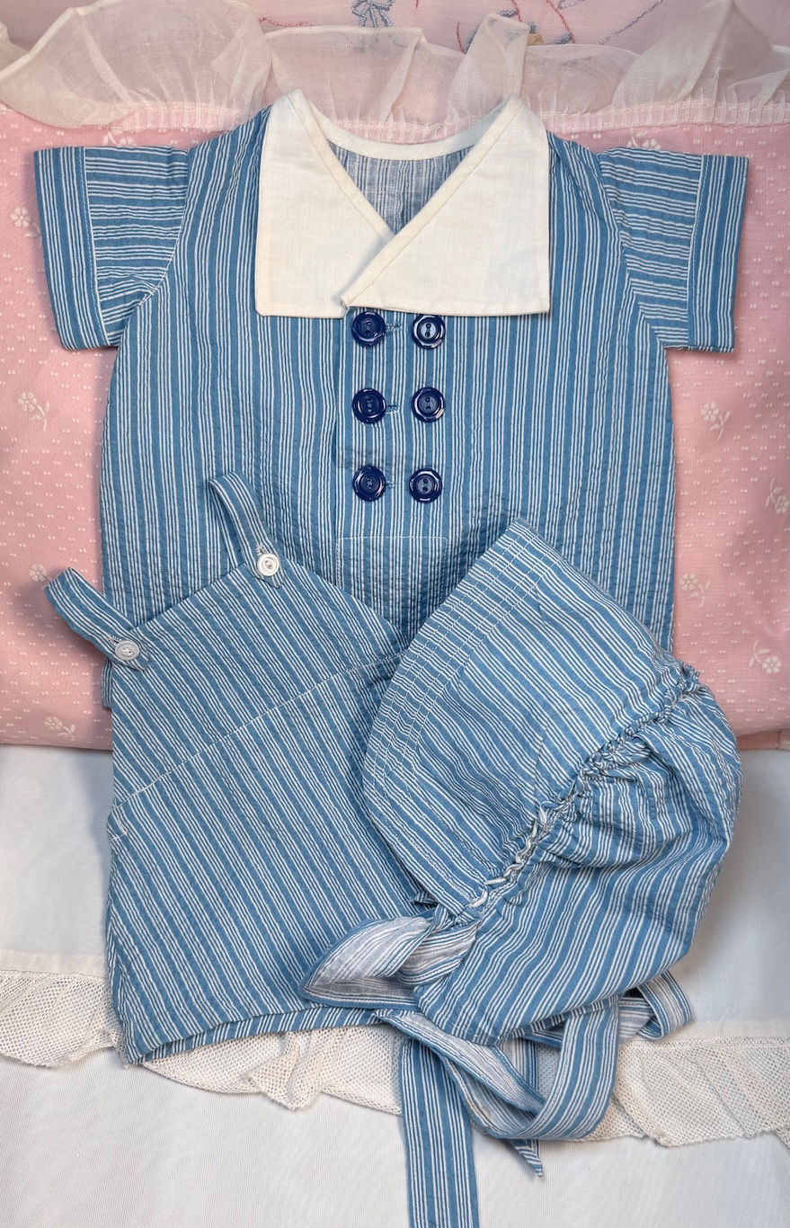 Thumbnail: Vintage 1940s Dy-Dee Lou Blue Seersucker Sunsuit Set