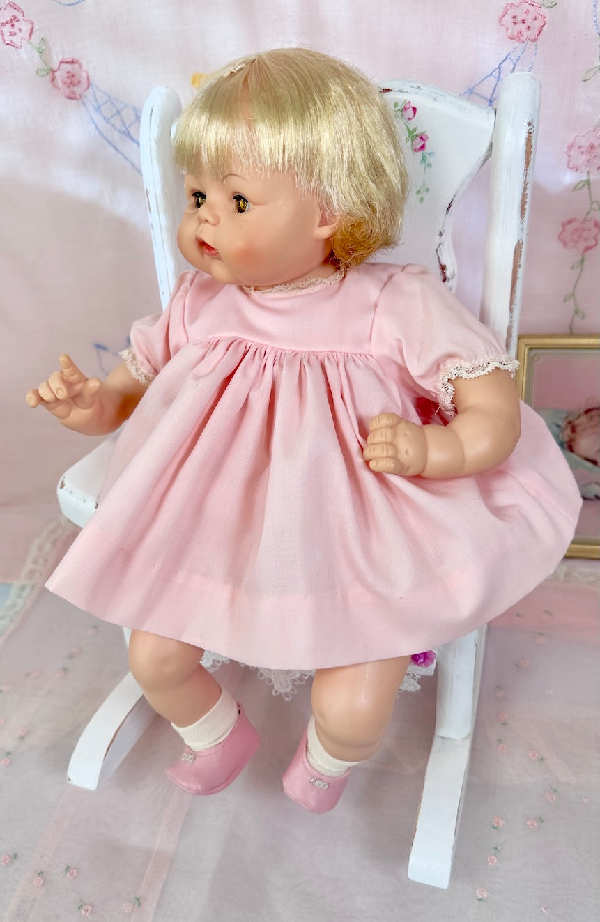 Thumbnail: Vintage 1962 Madame Alexander KITTEN  "Mary Cassatt Baby"