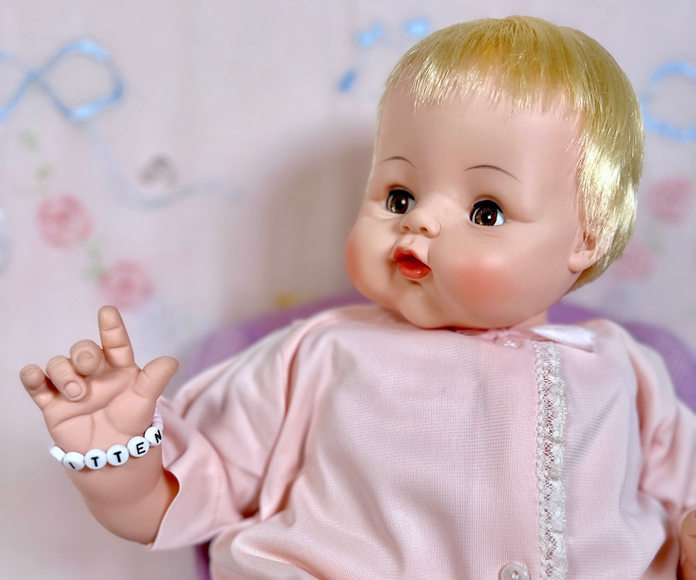 Thumbnail: Vintage 1962 Madame Alexander Kitten Baby Doll 20" & EXTRA DRESS SET