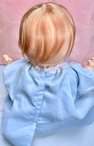 Vintage Vogue Baby Dear Baby Top Knot 18