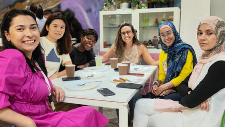 🥐 Morning Breakfasts with Parents: Building Community at Primrose Hill International School ☕