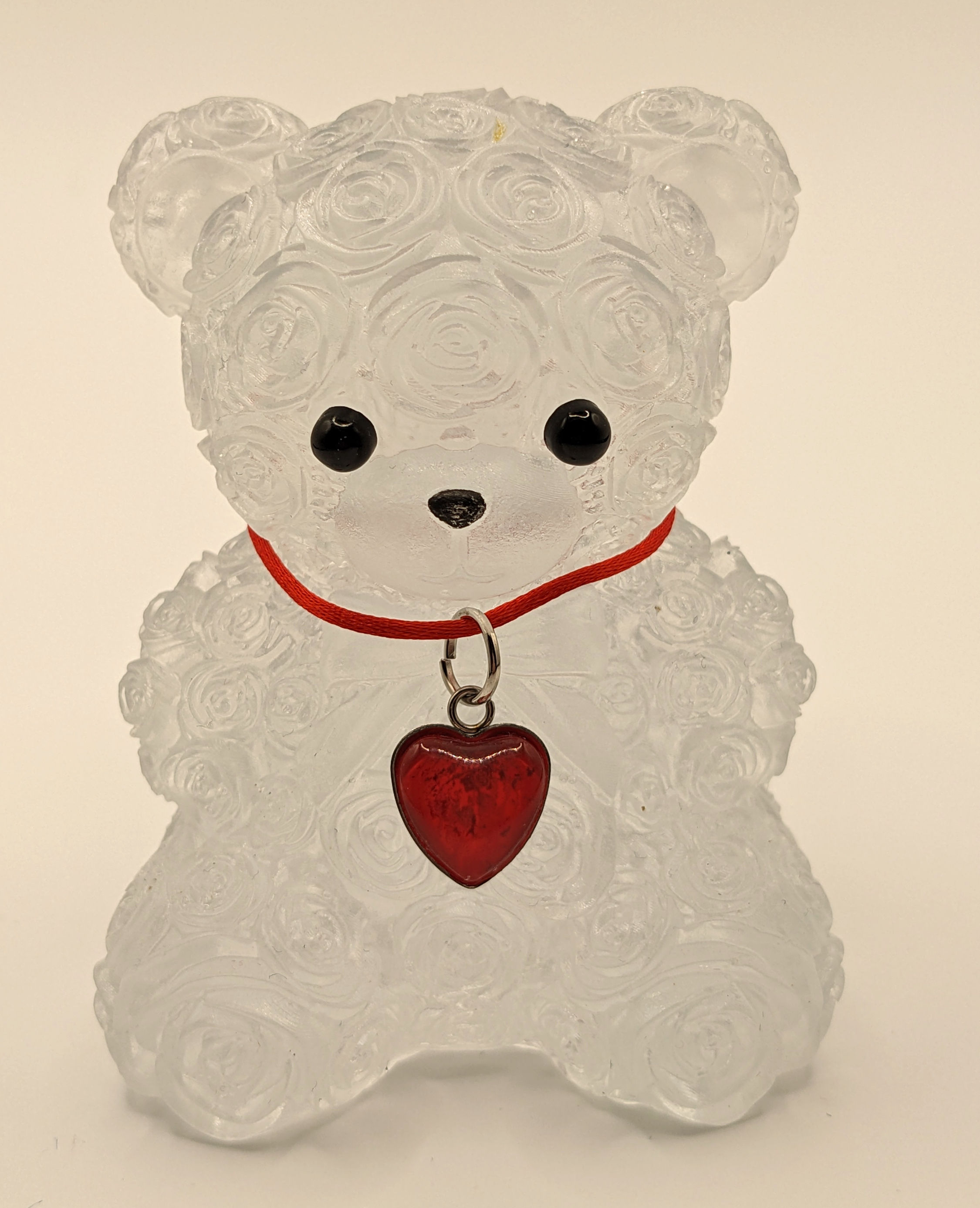 3" resin teddy bear with rose pattern