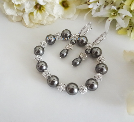 Thumbnail: Pearl and Crystal Wedding Bracelet Set BRSTPL2009