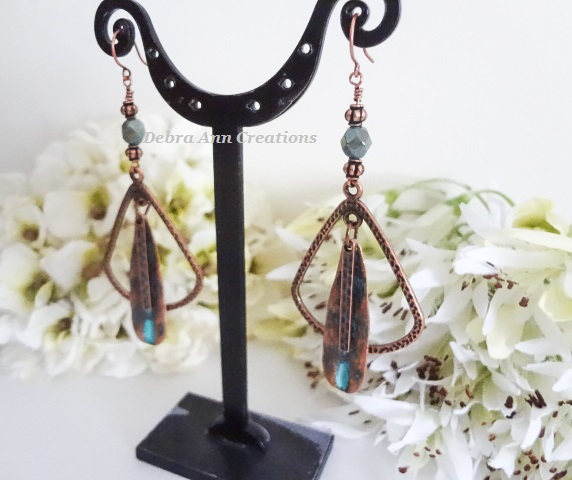 Thumbnail: Long Hammered Antique Copper Teardrop Patina Earrings FSER7008