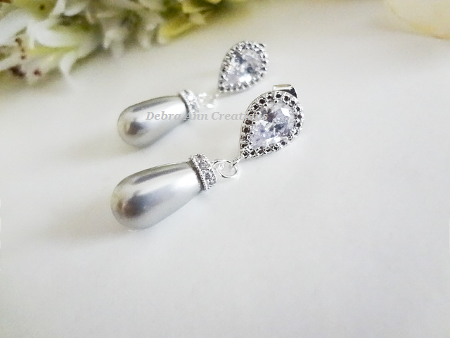 Thumbnail: Pearl and Cubic Zirconia Tear Drop Bridal Earrings BRER4035