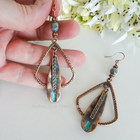 Thumbnail: Long Hammered Antique Copper Teardrop Patina Earrings FSER7008
