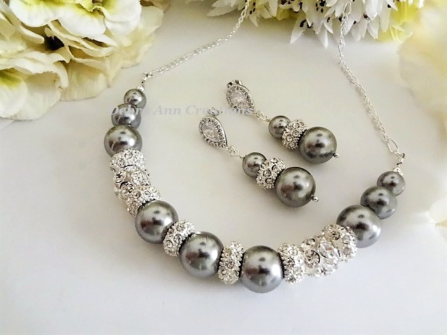 Thumbnail: Pearl and Crystal Pave Collar Bridal Necklace