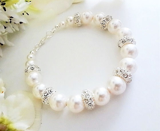 Thumbnail: Pearl and Pave Crystal Clasp Wedding Bracelet BRPL3001