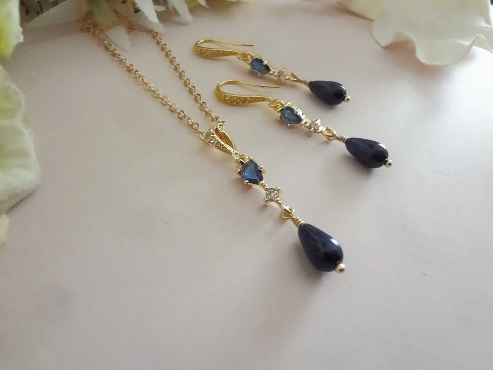 Thumbnail: Sapphire and Blue Pearl Necklace and Earrings Set