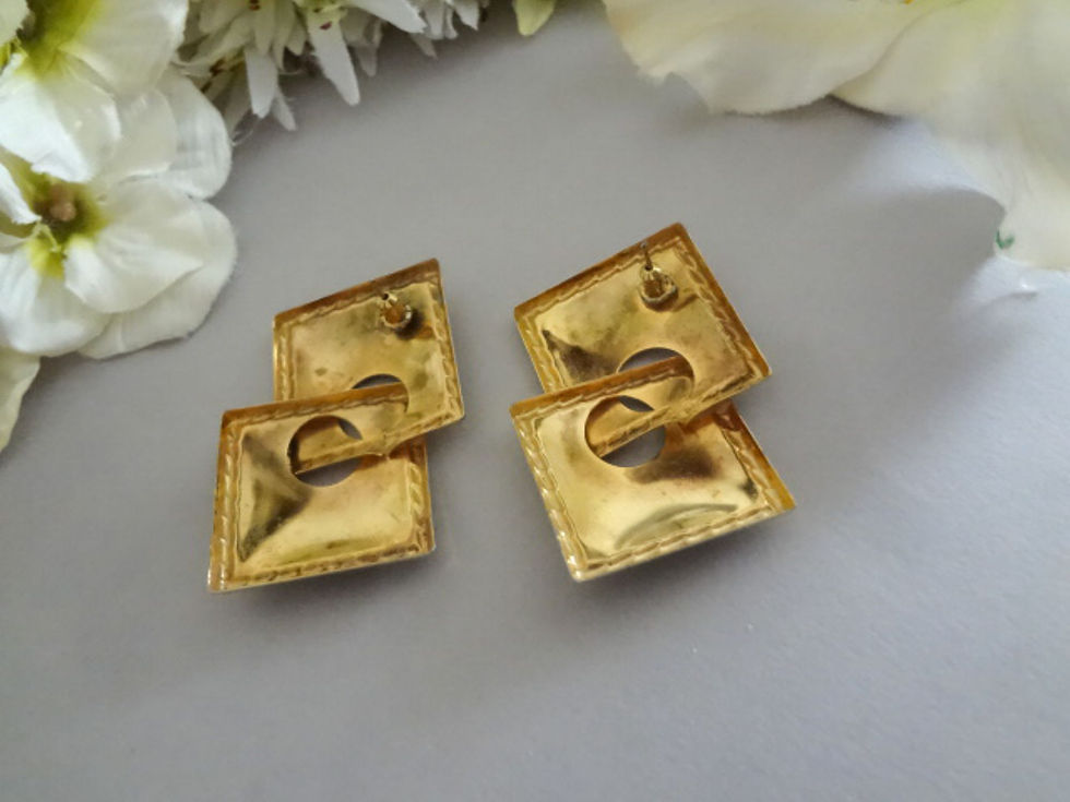 Thumbnail: Vintage 1980's Black and Cream Enamel Double Square Stud Post Earrings with Gold Rope Trim Showing Back of Earrings