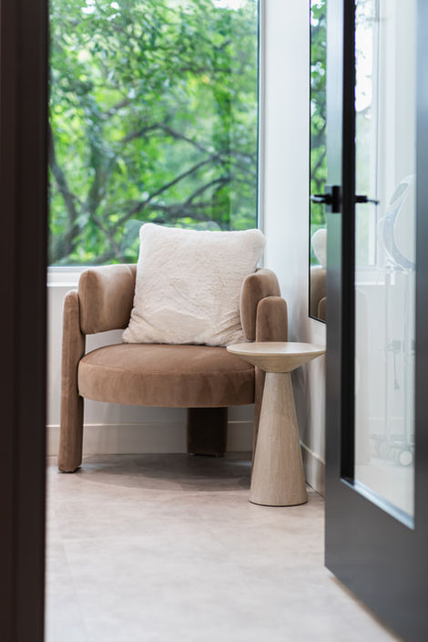 Dr. Dawn Jung - Glow Skin Med Spa by Dexios Design-020