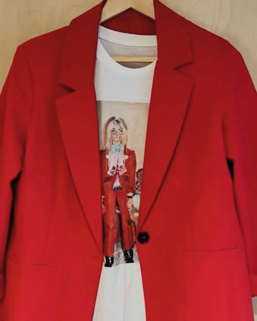 Cat Thorne T-shirt