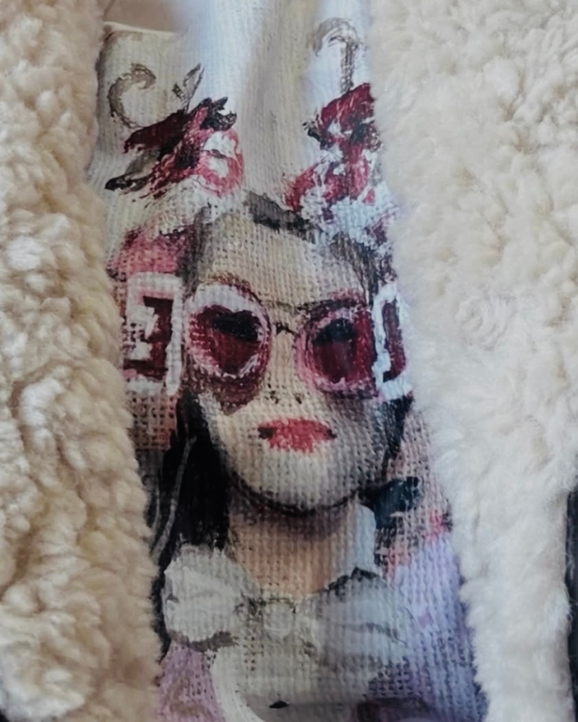 Cat Thorne T-shirt
