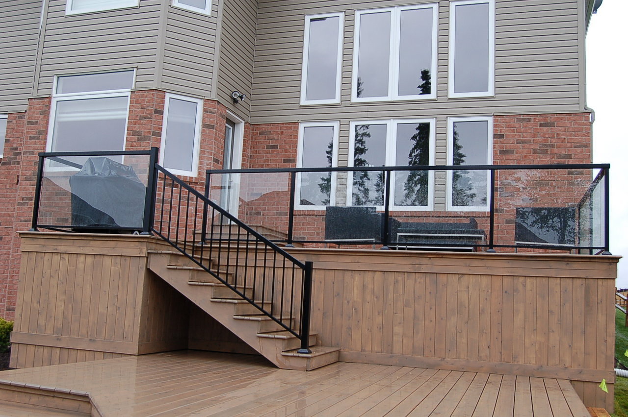 2 Level Deck & Storage Glass Rail