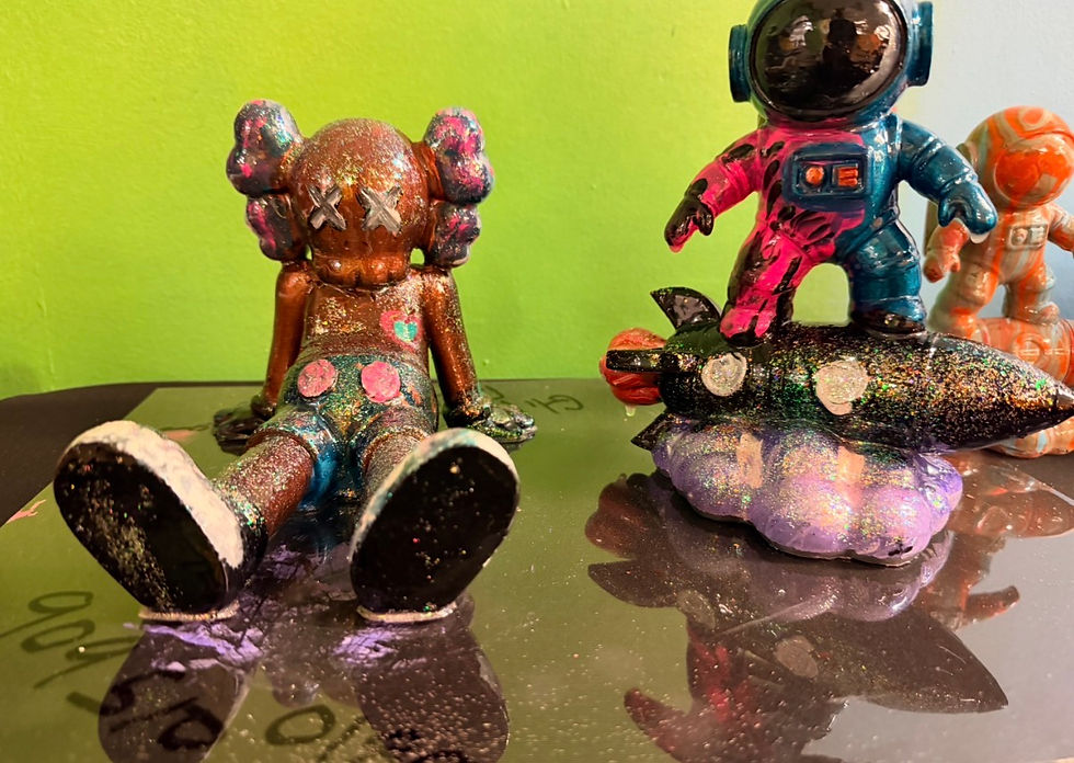 Thumbnail: Custom drip bear statue