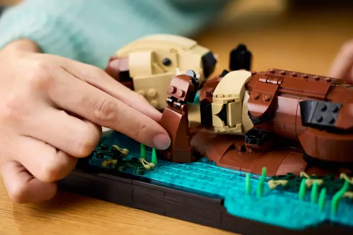 Thumbnail: LEGO 21366 Ideas Floating Sea Otters