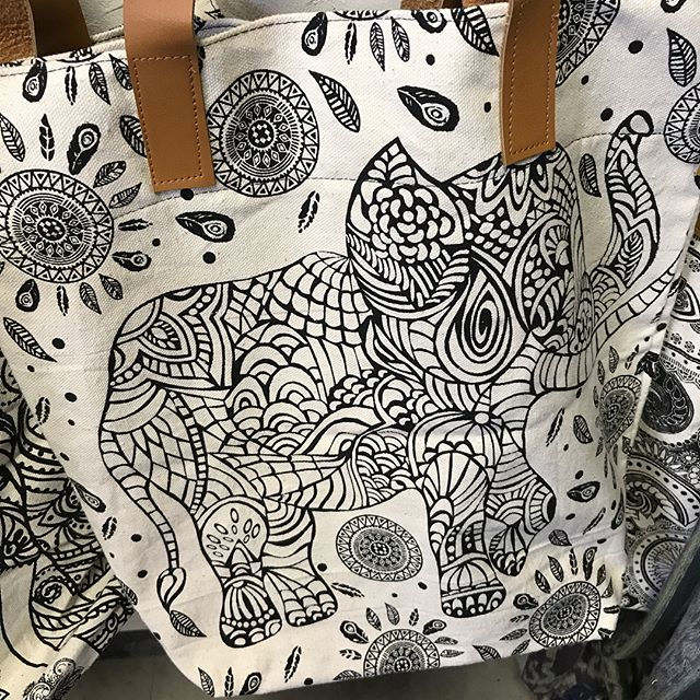 キャンバストート！_お手頃なのに作りが良い！_人気者の気配#rimbakerontong #mie #ise #totebag