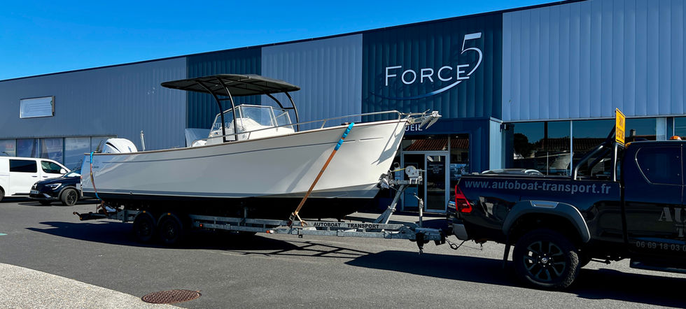 RHEA 27 OPEN SUR REMORQUE