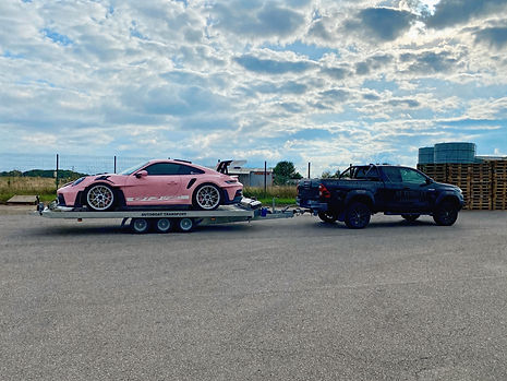 TRANSPORT VOITURE SPORTIVE