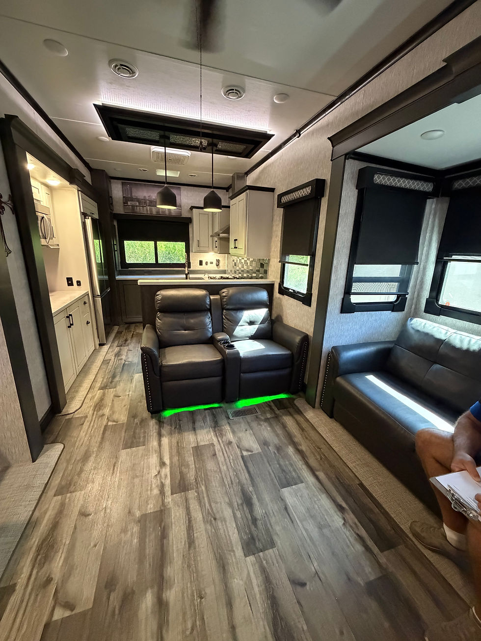 Thumbnail: 2022 Redwood 