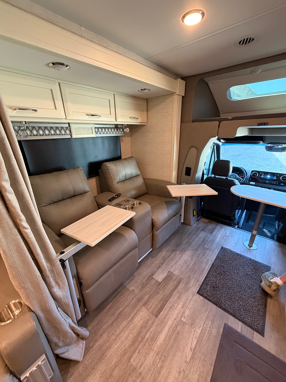 Thumbnail: 2024 Tiffin Wayfarer 25RW