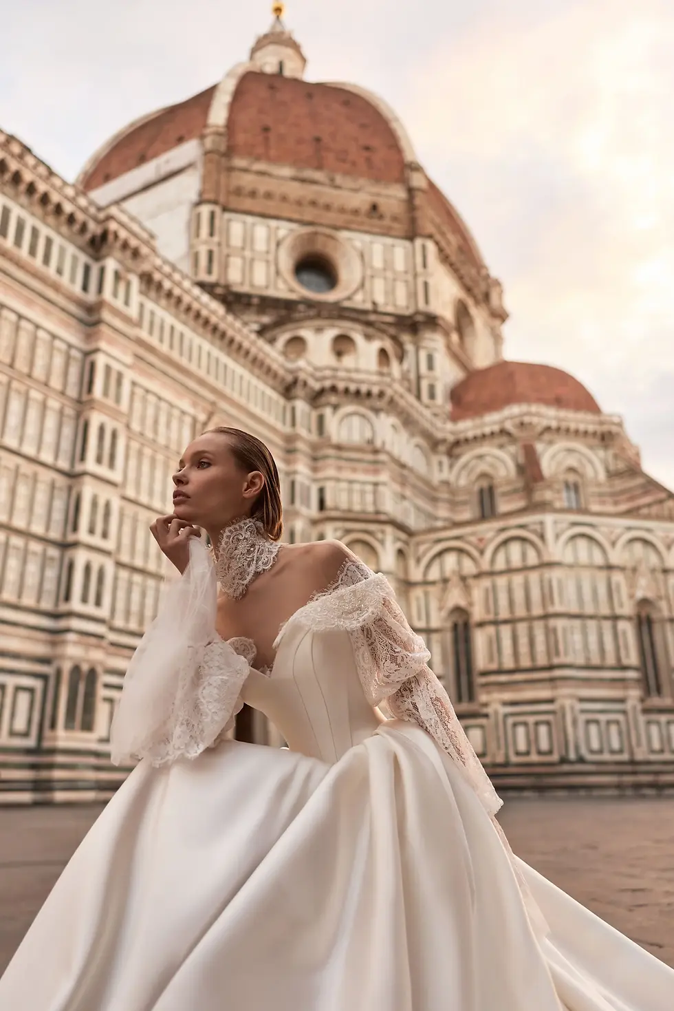 Brautkleid aus Mikadoseide