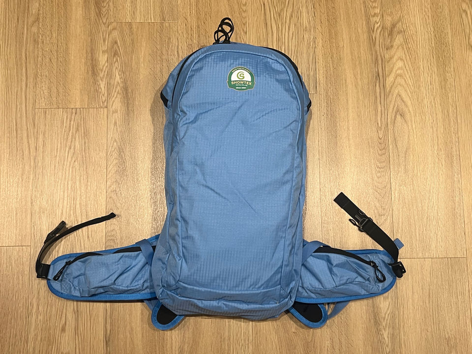 Outdoor activity bag