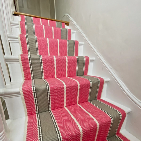 Broomley - Erika Pink
