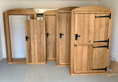 Oak yurt doors