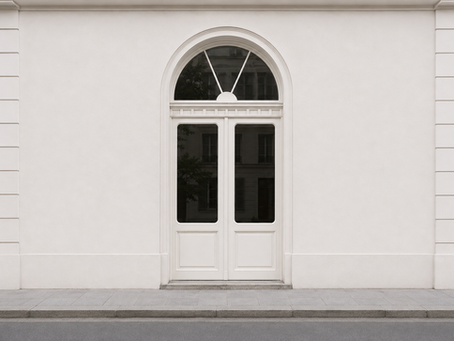 Quelles finitions pour une porte cochère authentique ?