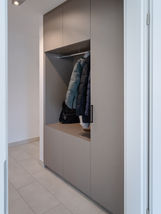 Aménagement vestiaire entrée sur mesure à Contern