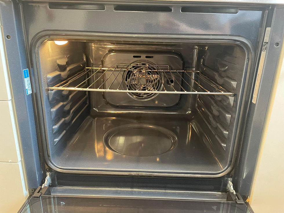 10 Expert Tips for Keeping Your Oven Clean Longer