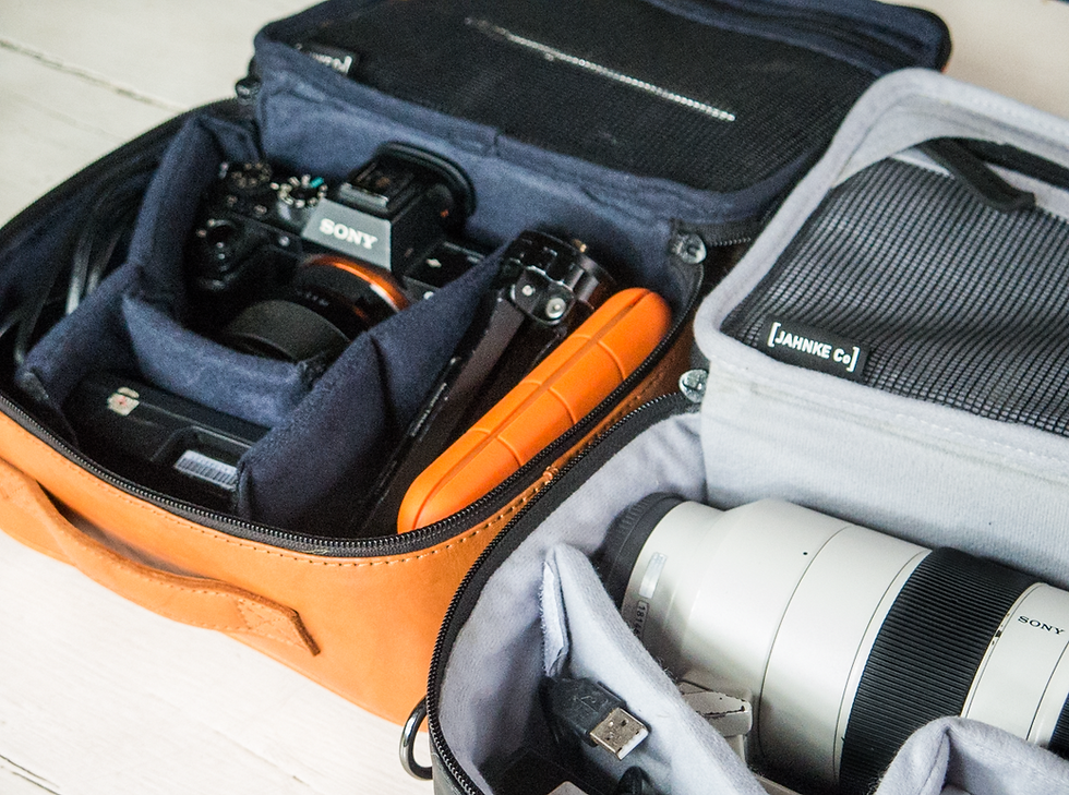 Miniaturbild: LARAT Small - Kameratascheneinsatz