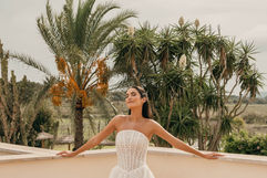 Brautmoment in Finca Destination Wedding